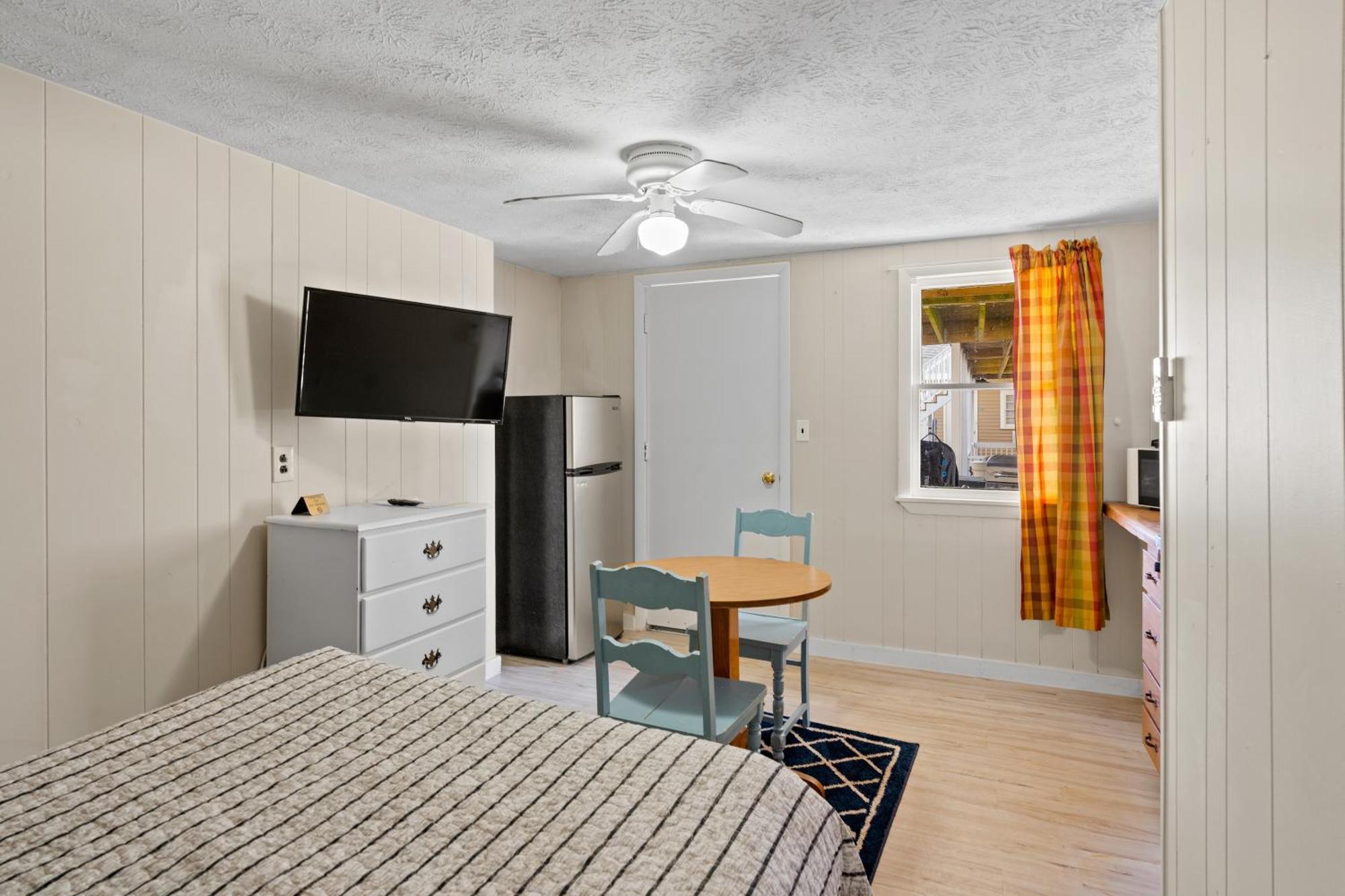 Beach Motel And Suites Old Orchard Beach Room photo